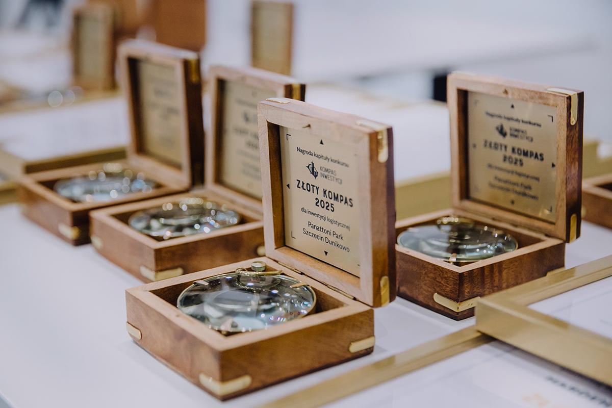 Ważnym punktem wydarzenia jest uroczyste wręczenie Złotych Kompasów – nagród honorujących innowacyjne i zrównoważone projekty.