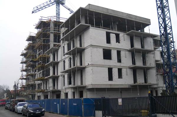 W Warszawie rośnie Lira Park