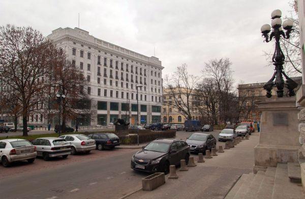 51 prac wpłynęło na konkurs na projekt nowego Placu Małachowskiego w Warszawie