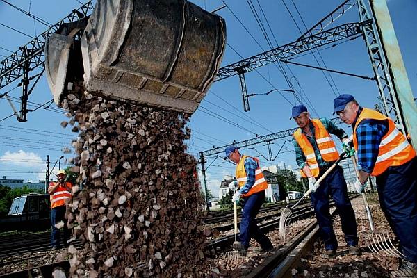 PKP PLK wprowadzają dla wykonawców przetargi dwustopniowe
